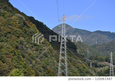 與鋼塔的風景 120061487