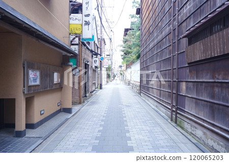 古町鍋茶屋街 120065203