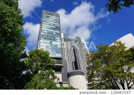 大阪市難波的城市景觀 120067587