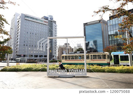 富山縣富山市JR富山站南口AMAZING TOYAMA 120075088