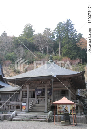 Daishido Hall of Yakisanji Temple, the 12th temple of the Shikoku Pilgrimage Daishido Hall of Yakisanji Temple, the 12th temple of the Shikoku Pilgrimage 120075474