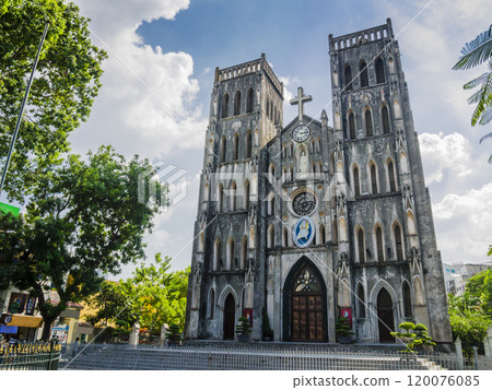 Stunning view of Saint Joseph's cathedral in the old town of Hanoi, Vietnam Stunning view of Saint Joseph's cathedral in the old town of Hanoi, Vietnam 120076085