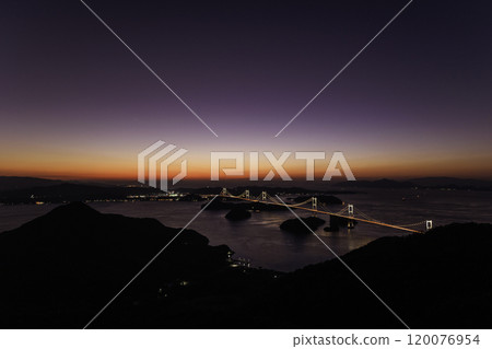 《Kirosan Observatory, Ehime Prefecture》 Kurushima Kaikyo Second Bridge and sunset from Kirosan Observatory Deck 120076954