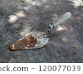 Cement spoon, one of the tools of a cement caster 120077039