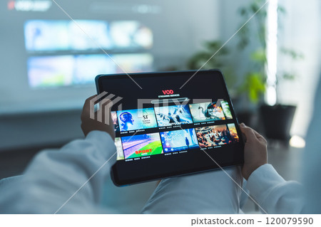 用投影機投影 120079590