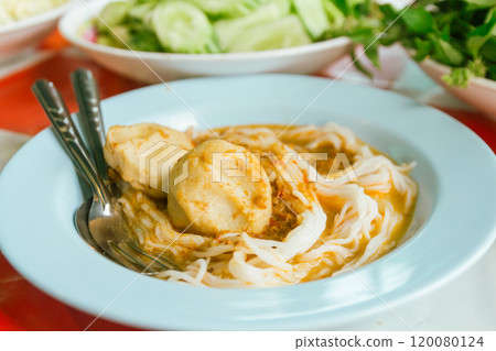 Thai Rice Noodles in Fish Curry Sauce Thai Rice Noodles in Fish Curry Sauce 120080124