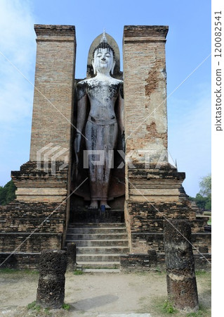 Wat Mahathat, Sukhothai, Thailand 120082541