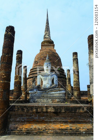 Sukhothai Historical Park, Wat Sra Si 120083154