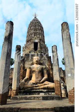Si Satchanalai 歷史公園的 Phra Si Ratana Mahathat 寺 Si Satchanalai 歷史公園的 Phra Si Ratana Mahathat 寺 120083897