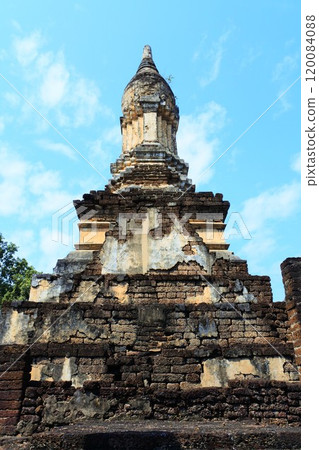 Si Satchanalai Historical Park, Wat Chedi Chet Teow Si Satchanalai Historical Park, Wat Chedi Chet Teow 120084088
