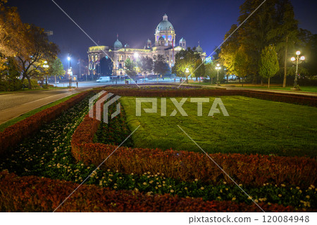 Night view of the National Assembly of the Republic of Serbia, Parliament of Serbia in capital Belgrade 120084948