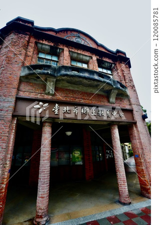 台北市地方教育中心(台灣台北市萬華區) 台北市地方教育中心(台灣台北市萬華區) 120085781