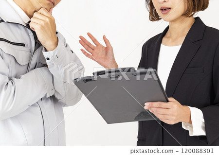 工程師和女商人開會 工程師和女商人開會 120088301