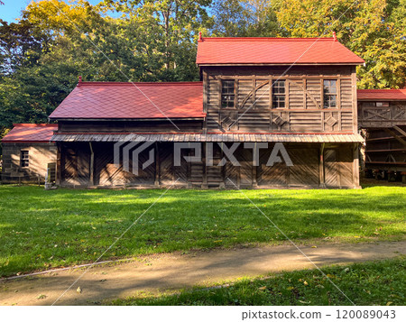 北海道大學第二農場動力室、滑移室、收穫室 2024 年 9 月 北海道大學第二農場動力室、滑移室、收穫室 2024 年 9 月 120089043