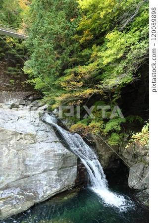 [Tenkawa Village, Nara Prefecture] Mitarai Valley Walking Course 120089898