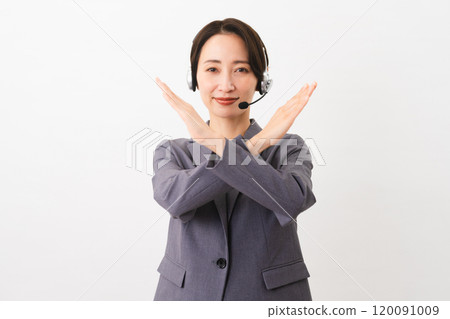 Young female operator business image Young female operator business image 120091009