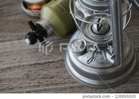 露營形像素材油燈籠 120093020