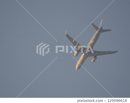 sky plane sky plane 120096618