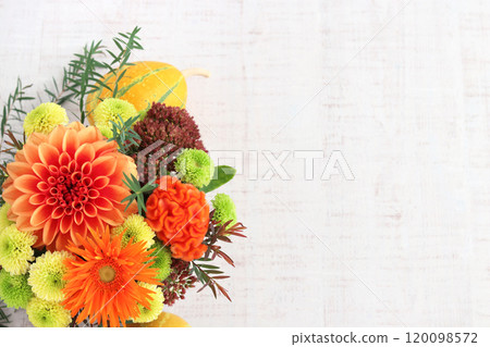 Autumn flower arrangement Autumn flower arrangement 120098572