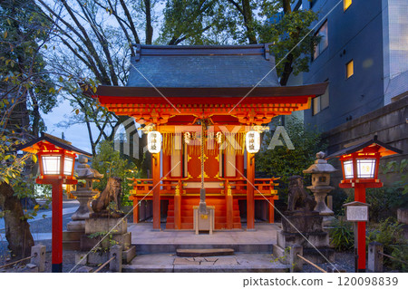 Kyoto at night: Yasui Konpira Shrine, Yasui Tenmangu Shrine (Umemaru Tenmangu Shrine) 120098839