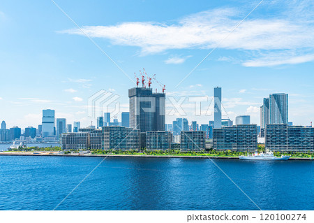 [Tokyo] Apartment complexes lined up around Harumi as seen from Toyosu 120100274