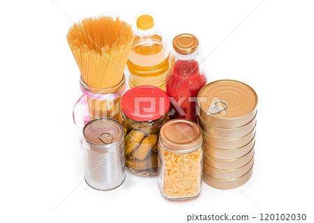 Food Reserves: Canned Food, Spaghetti, Pate, Tuna, Tomato Juice, Pasta, Fish and Grocery - Isolated 120102030