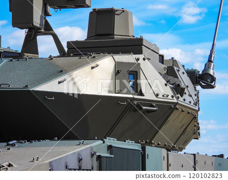 陸上自衛隊16式機動戰車砲塔部分 120102823