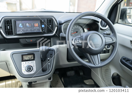 汽車駕駛座椅（緊湊型車） 120103411