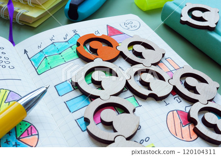 Company hierarchy or delegation of tasks in a business structure. Effective leadership strategy. Company hierarchy or delegation of tasks in a business structure. Effective leadership strategy. 120104311