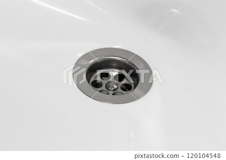 Drain hole in the sink Drain hole in the sink 120104548