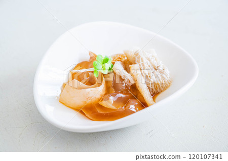 Turtle mushrooms with ponzu sauce 120107341