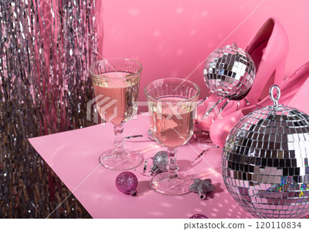 Sparkling celebration in pink hues 120110834