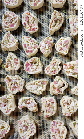 Puff pastry rolls 120116477