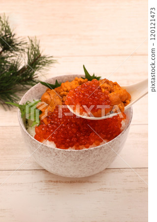 Bowl of rice dumplings 120121473