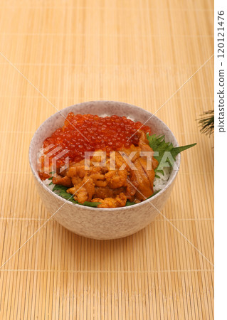 Bowl of rice dumplings 120121476