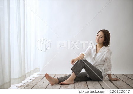 20多歲女性的美麗 120122047