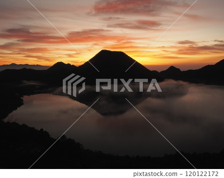 深秋榛名山的黎明 12 深秋榛名山的黎明 12 120122172