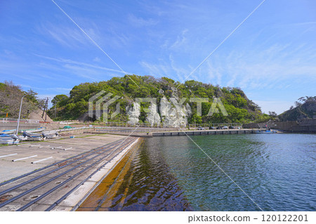 White rock 120122201