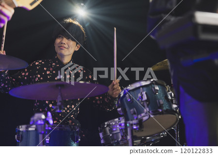 Band Live 120122833