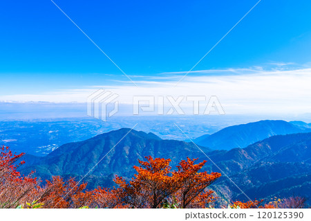 Autumn foliage and views from Mount Gozaisho's mountain park 120125390