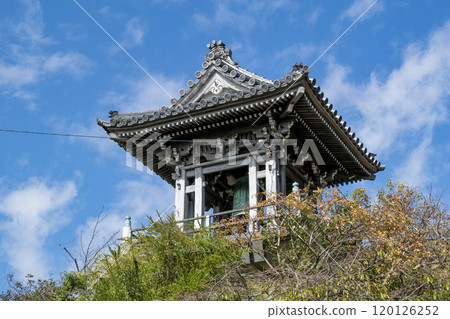 Kamakura City, Butsukaizan, Ofuna Kannon Temple, Great Temple Bell Kamakura City, Butsukaizan, Ofuna Kannon Temple, Great Temple Bell 120126252