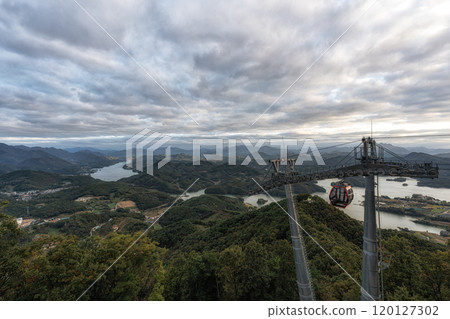 Cheongpyeong Lake Cable Car View 120127302
