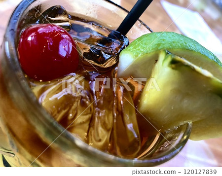 Hawaiian Cocktails 120127839