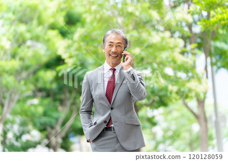 Business Senior Male Smartphone 120128059