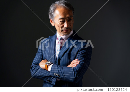 Business Senior Male Cool 120128524