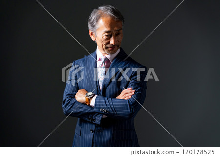 Business Senior Male Cool 120128525