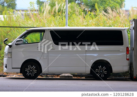 One box car 120128628