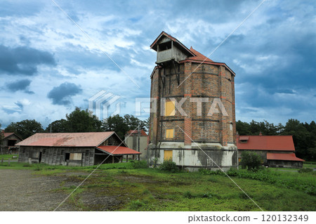 Shizukuishi Koiwai Farm No. 2 Silo Shizukuishi Koiwai Farm No. 2 Silo 120132349