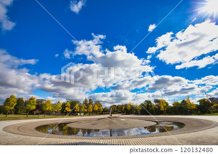 Heartpia Harue shines against the blue sky 120132480