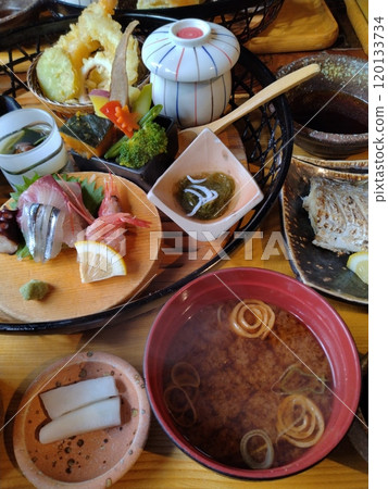 Japanese-style lunch set: Assorted lunch 120133734